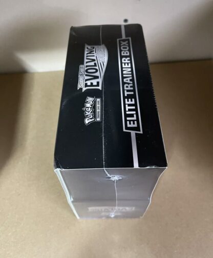 Evolving Skies Elite Trainer Box ETB - Factory Sealed 8 Booster Packs