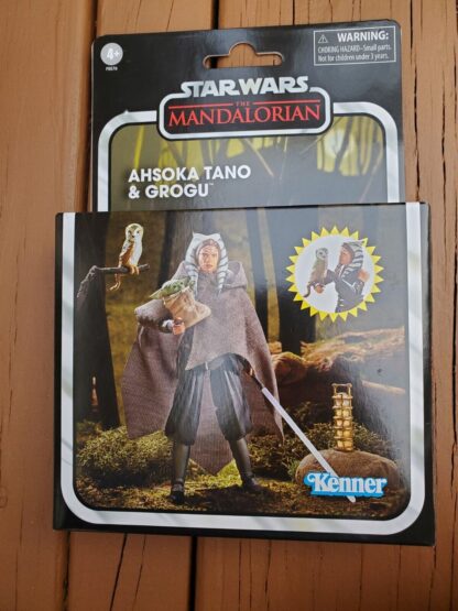 Hasbro Star Wars Ahsoka Tano & Grogu 3.75 in Action Figure - F5576